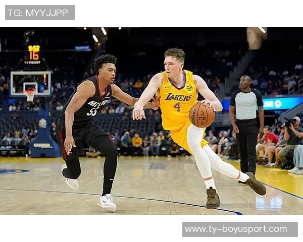 湖人队宣布召回克内克特与阿杜蒂耶罗加强阵容深度