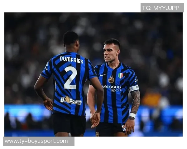 国米确认邓弗里斯伤势轻微球员明日回意大利进行理疗