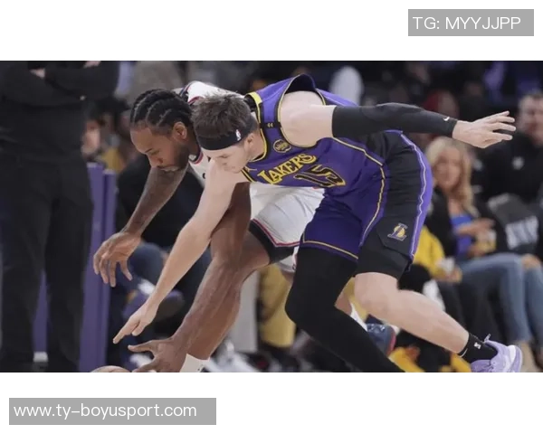 湖人困境不应全怪詹姆斯复出与里夫斯缺席卢卡表现让人失望