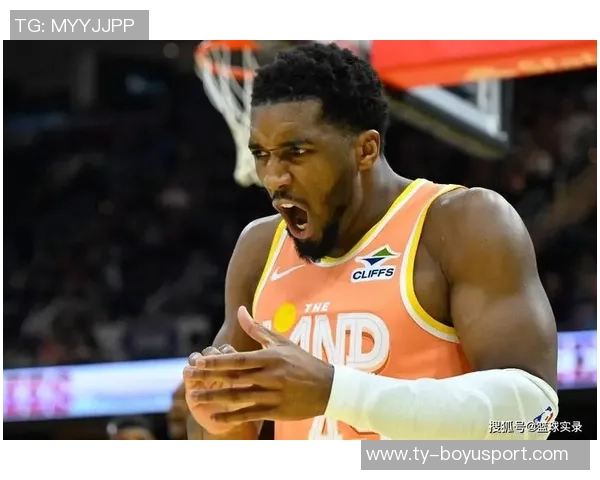 米切尔半场表现低迷仅得15分三分球命中率堪忧状态需提升